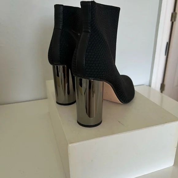 Zara Black Ankle Boots with Silver Heel - Picture 3 of 3